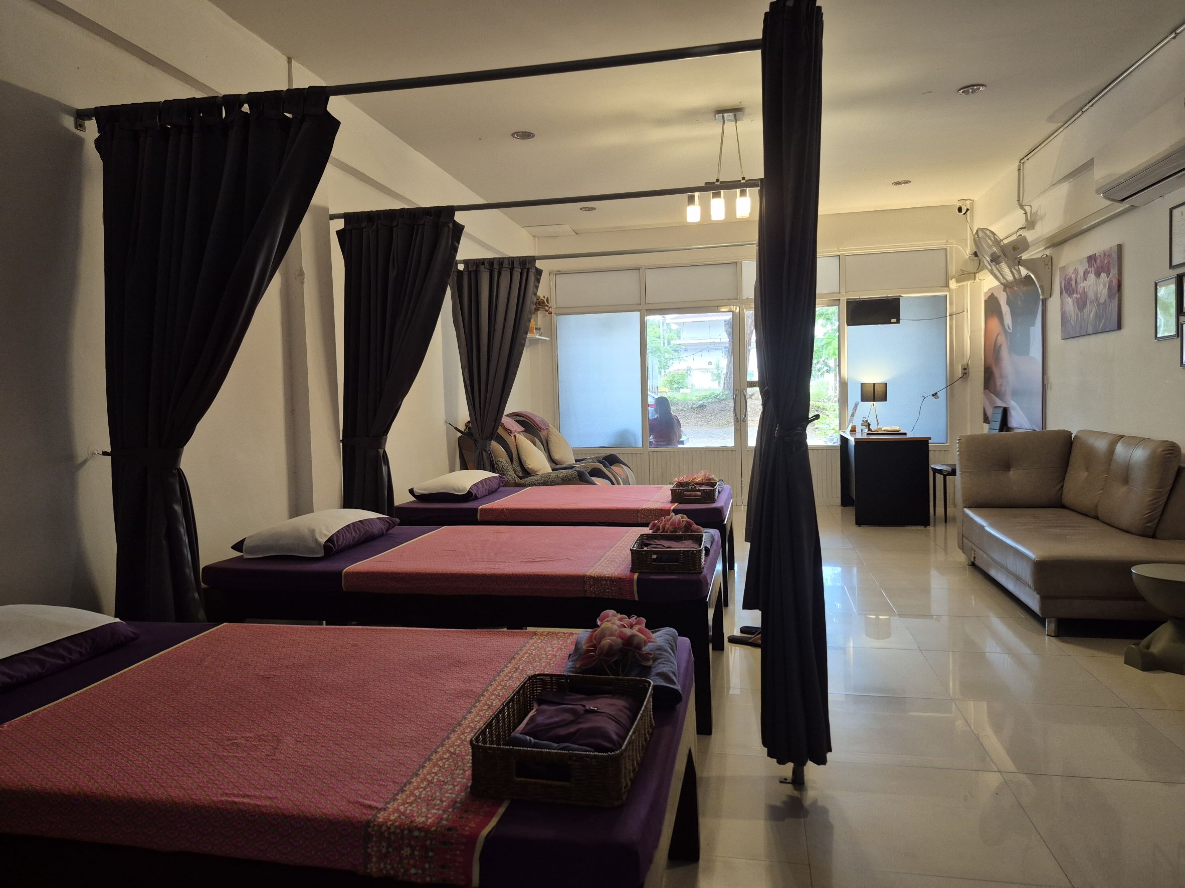 บรรยากาศภายในร้าน สาขา 2